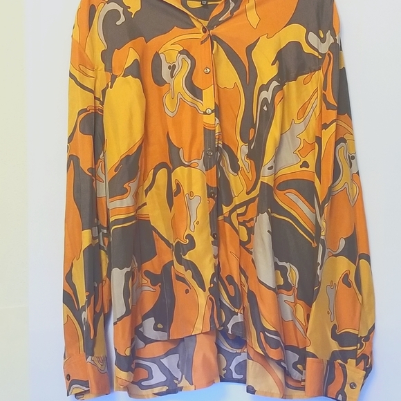 Jones New York Tops - Orange pattern blouse silk
